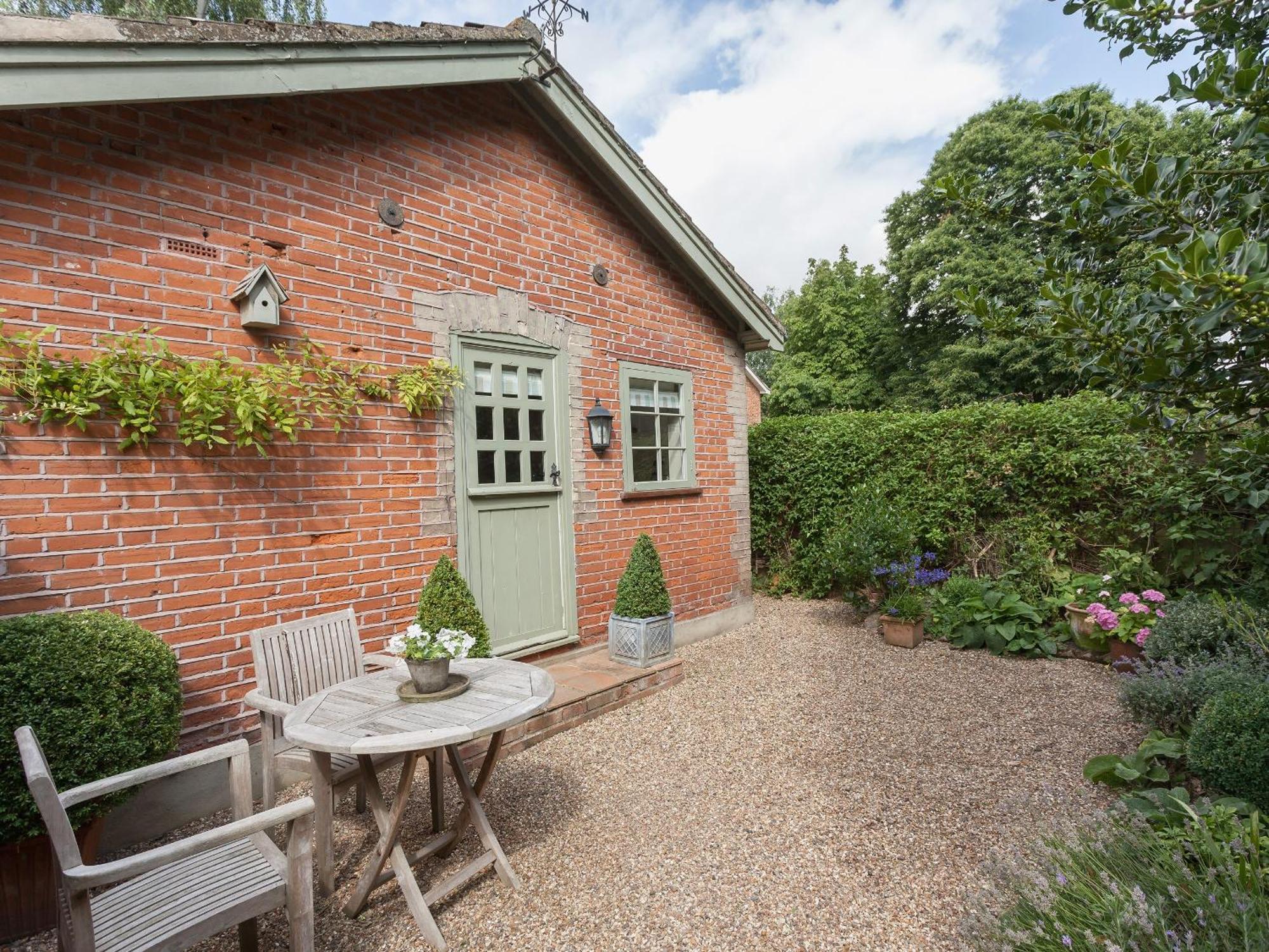 Villa The Coach House Tattingstone Esterno foto